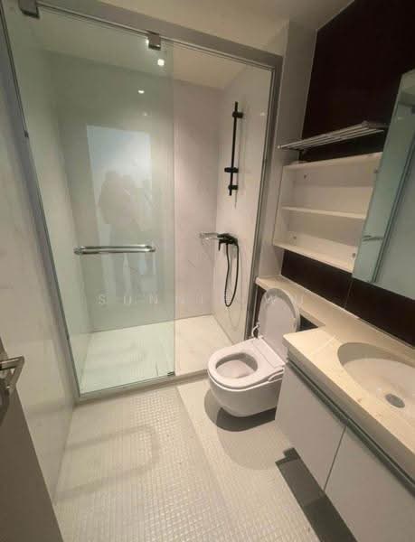 Kediaman Servis untuk Disewa di Bay Suites - Sunnie Wu - Bathroom - PropertyGuru.com.my