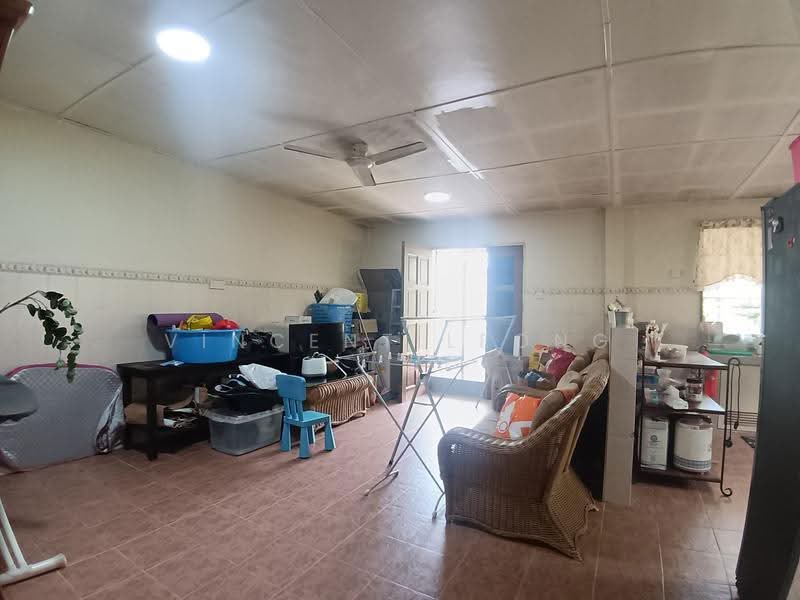 Semi-Detached House for Sale in Likas (Kota Kinabalu) - Vincent Leong - Living Room - PropertyGuru.com.my