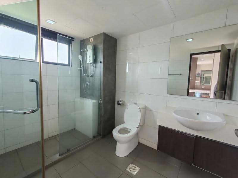 Pangsapuri untuk Dijual di Seri Mutiara Apartment - Ida Aziz - Bathroom - PropertyGuru.com.my
