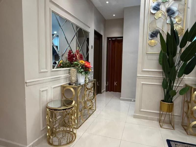 2-storey Terraced House for Sale in Kota Emerald (Rawang) - SK Luk - Entrance - PropertyGuru.com.my