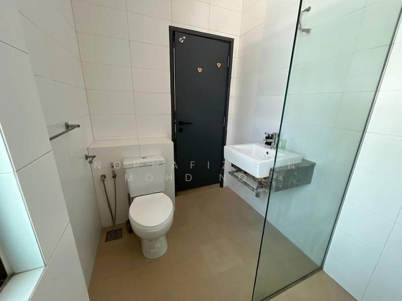 Bungalow House for Rent in Subang Jaya (Selangor) - Norhafiz Bin Mohd Nor - Bathroom - PropertyGuru.com.my