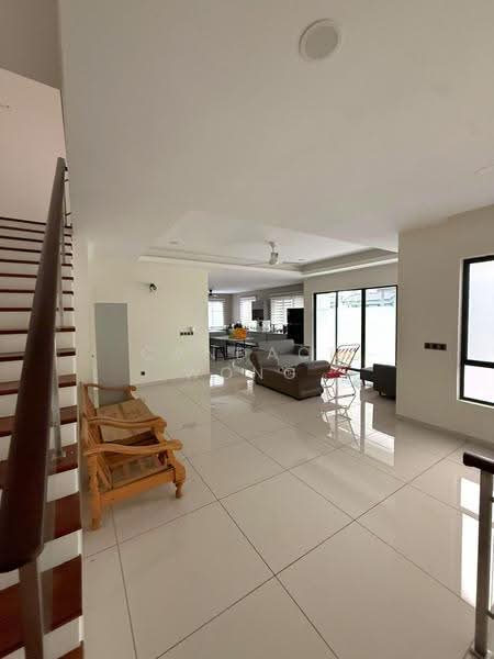 Rumah Berkembar untuk Dijual di Taman Villa Perdana (Kajang) - Candace Wong - PropertyGuru.com.my