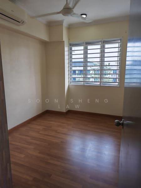 Pangsapuri untuk Dijual di Putra 1 - Soon Sheng Law - Interior - PropertyGuru.com.my