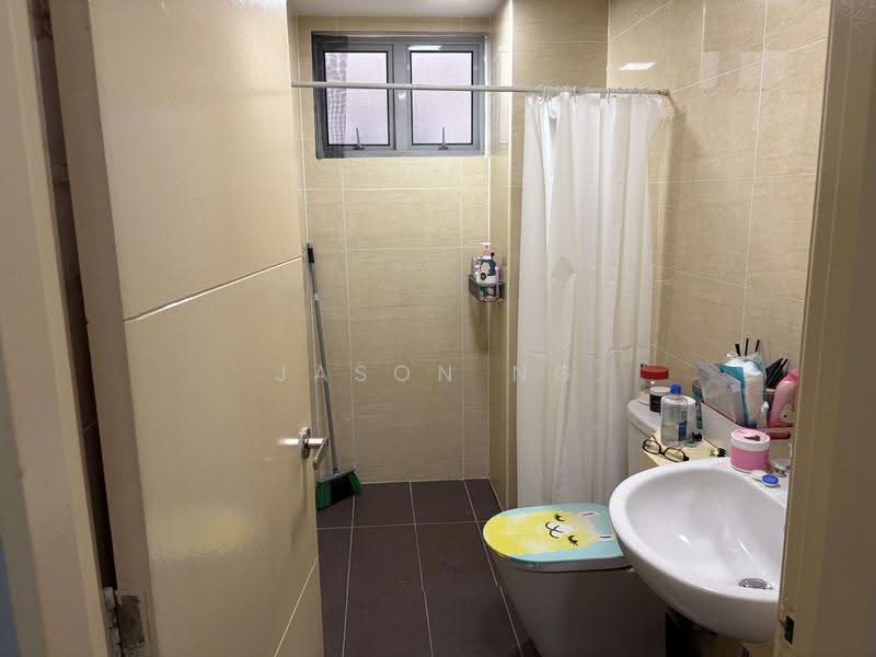 Kondominium untuk Dijual di Hijauan Saujana - Jason Ng - Bathroom - PropertyGuru.com.my