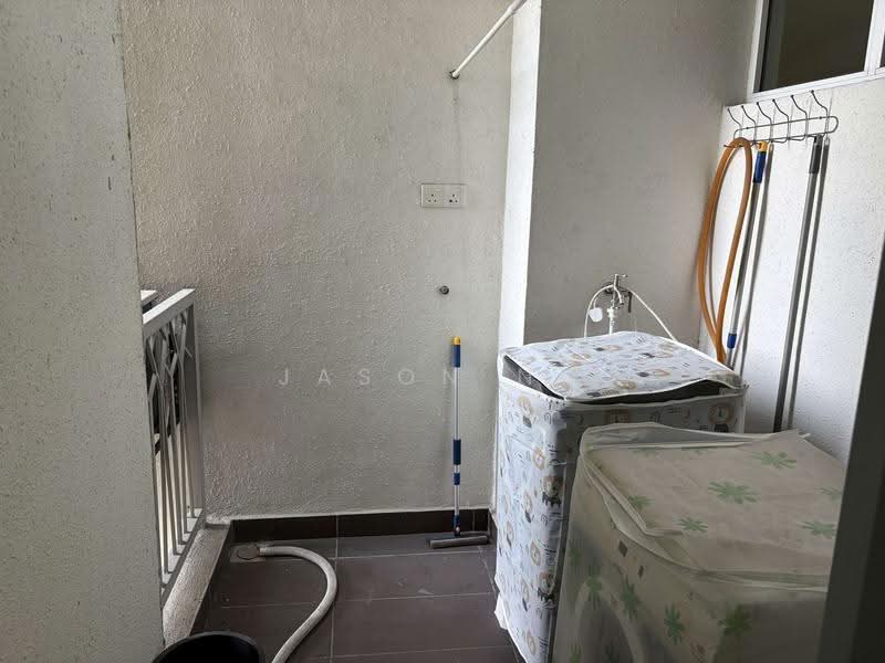 Kondominium untuk Dijual di Hijauan Saujana - Jason Ng - Balcony - PropertyGuru.com.my