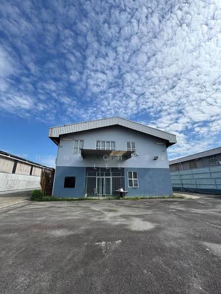 Factory for Rent in Taman Perindustrian Senai (Senai) - Hong Charng Lee - Exterior - PropertyGuru.com.my