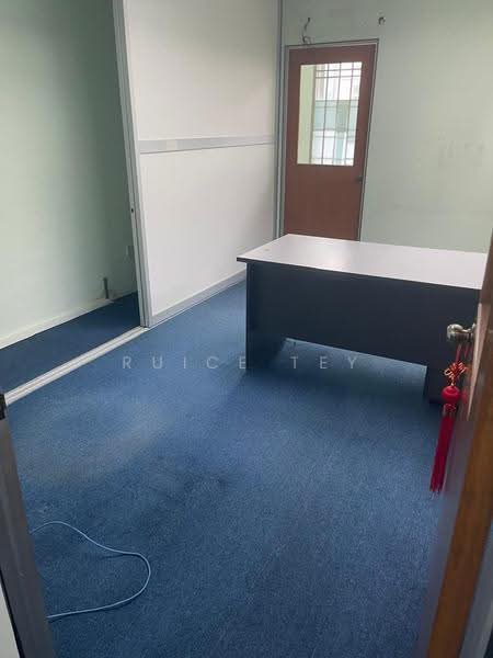 Shop / Office for Rent in Taman Molek (Johor Bahru) - Ruice Tey - PropertyGuru.com.my