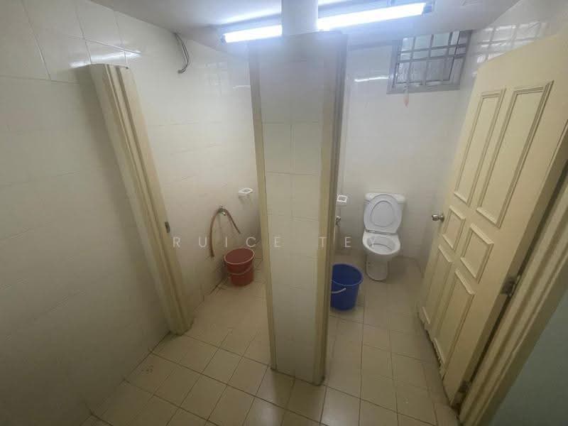 Shop / Office for Rent in Taman Molek (Johor Bahru) - Ruice Tey - PropertyGuru.com.my