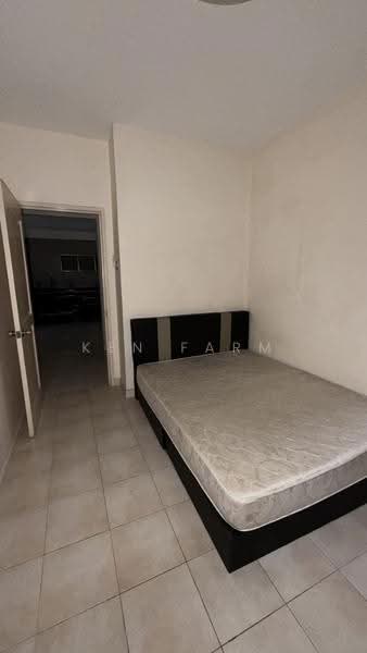 Kondominium untuk Disewa di Casa Tropicana - KEN FARM - Bedroom - PropertyGuru.com.my