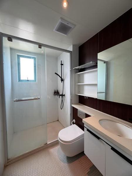 Kediaman Servis untuk Disewa di Bay Suites - Sunnie Wu - Bathroom - PropertyGuru.com.my