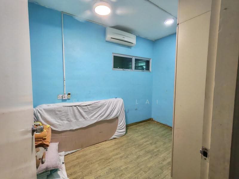 Apartment for Sale at University Condo Apartment 2 (UCA 2) - Fiona Lai - Bedroom - PropertyGuru.com.my