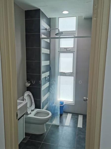 Pangsapuri untuk Dijual di Central Residence @ Sungai Besi - Susan Foo - Bathroom - PropertyGuru.com.my