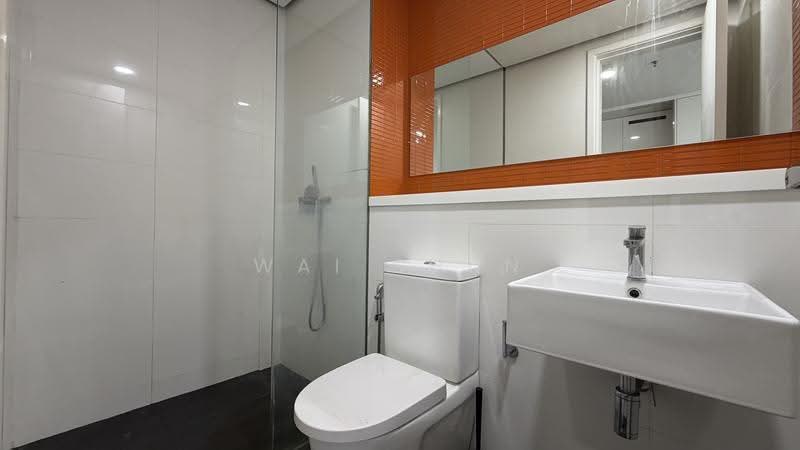 Kediaman Servis untuk Dijual di Arcoris SOHO - Wai Shun - Bathroom - PropertyGuru.com.my