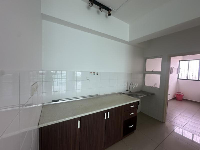 Condominium for Sale at The Zest @ Kinrara 9 - Elaine Kow - Kitchen - PropertyGuru.com.my