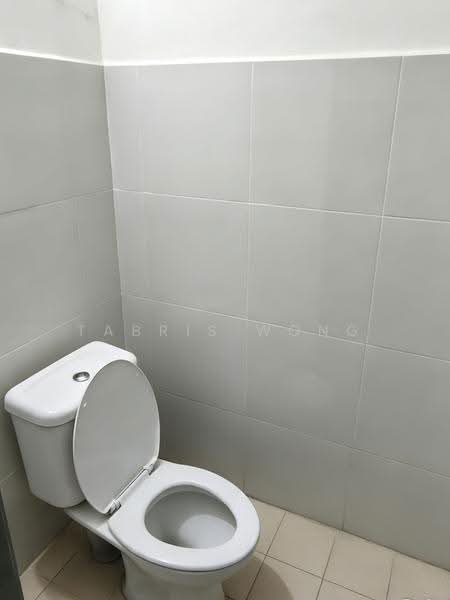 3-storey Terraced House for Rent in Taman Sri Muda (Shah Alam) - Tabris Wong - Bathroom - PropertyGuru.com.my