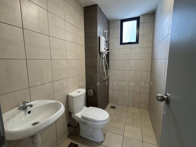 Service Residence for Rent at ANYA at Shorea Park - Nazrin Affendy - Bathroom - PropertyGuru.com.my