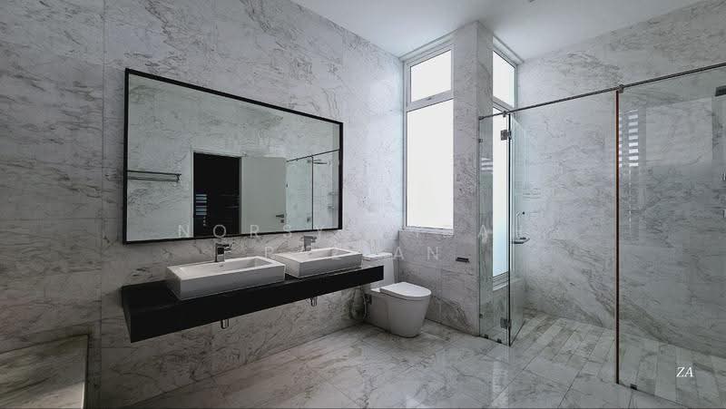 Bungalow House for Rent in Cyberjaya (Selangor) - Norsyahidah Razlan - Bathroom - PropertyGuru.com.my
