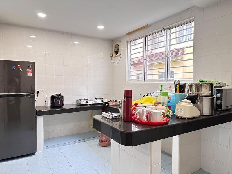 Rumah Teres untuk Dijual di Puchong (Selangor) - Jonathan Yeoh - Kitchen - PropertyGuru.com.my