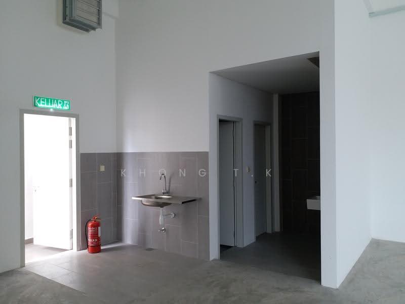 Kedai / Pejabat untuk Dijual di Kota Kemuning (Shah Alam) - Khong T.K - Ground Floor - PropertyGuru.com.my
