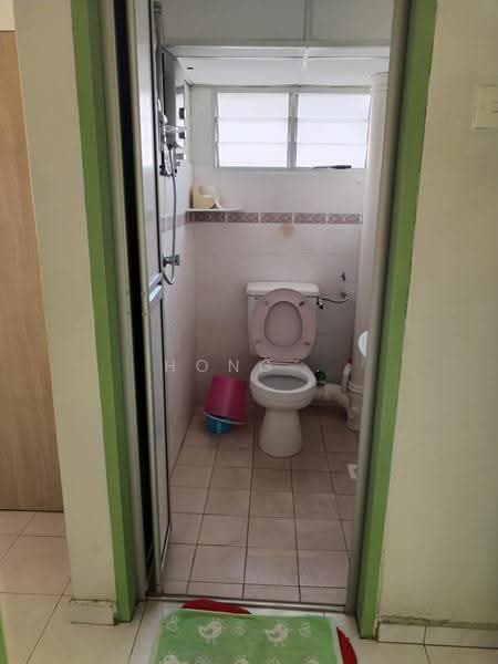 Apartment for Sale at Taman Kristal - Hong . - Bathroom - PropertyGuru.com.my