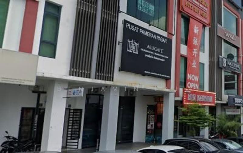 Kedai untuk Dijual di Seri Kembangan (Selangor) - Benjamin Lai - Exterior - PropertyGuru.com.my