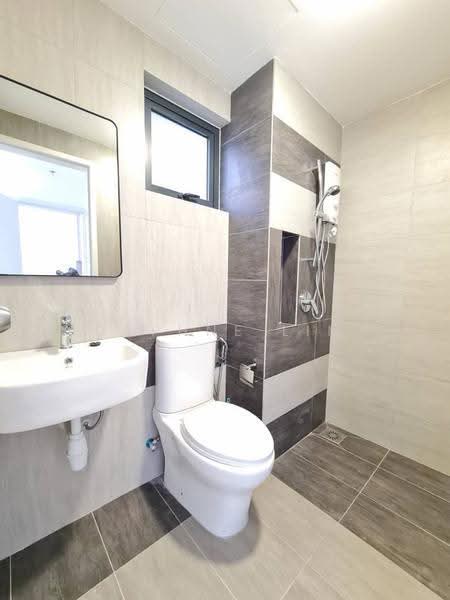 Kondominium untuk Disewa di Aster Residence - Daphne Lim - Bathroom - PropertyGuru.com.my