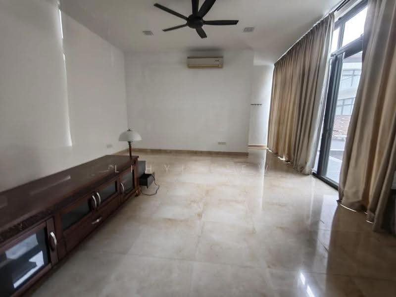Vila Berkembar untuk Disewa di East Ledang (Iskandar Puteri (Nusajaya)) - Lihyi Liew - Living Room - PropertyGuru.com.my