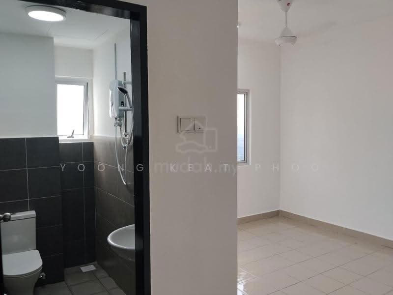 Pangsapuri untuk Disewa di Residensi Akasia Jubilee - Yoong Keat Phoo - Bathroom - PropertyGuru.com.my