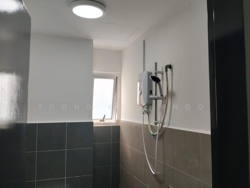 Pangsapuri untuk Disewa di Residensi Akasia Jubilee - Yoong Keat Phoo - Bathroom - PropertyGuru.com.my