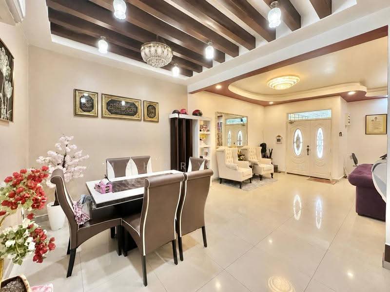 2.5-storey Terraced House for Sale in Taman Selayang Permata (Batu Caves) - Zamshary Budin - Dining Room - PropertyGuru.com.my