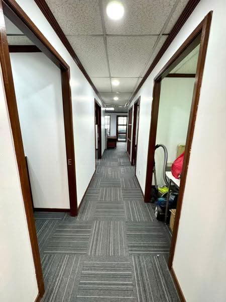 Shop / Office for Rent in Kelana Jaya (Petaling Jaya) - Yeoh Liew Lee - Corridor - PropertyGuru.com.my