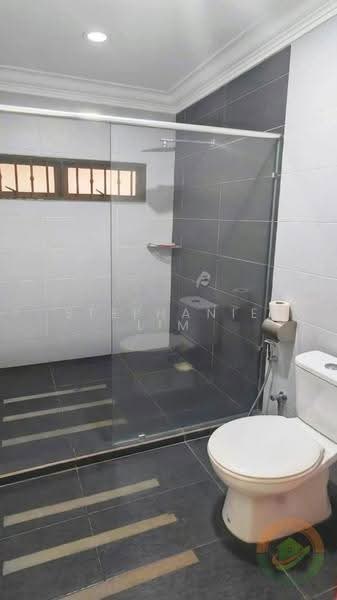 Cluster House for Sale in Bandar Bukit Tinggi (Klang) - Stephanie Lim - Bathroom - PropertyGuru.com.my