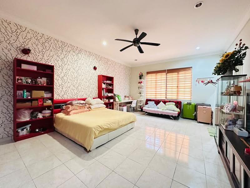 Rumah Berkembar untuk Dijual di Bandar Nusaputra (Puchong) - Jonathan Yeoh - Bedroom - PropertyGuru.com.my