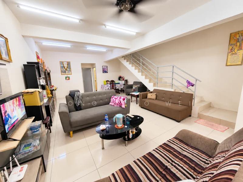 2-storey Terraced House for Sale in Rawang (Selangor) - Kwong Xiao Wei - Living Room - PropertyGuru.com.my