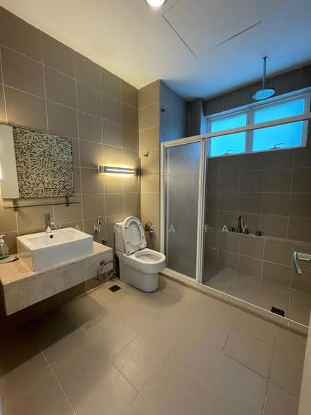 Service Residence for Sale at Sinaran TTDI - Vannesa Tay - Bathroom - PropertyGuru.com.my