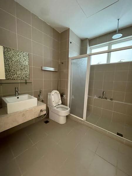 Service Residence for Sale at Sinaran TTDI - Vannesa Tay - Bathroom - PropertyGuru.com.my