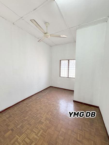 2-storey Terraced House for Sale in Taman Bunga Melor (Klang) - Stephanie Lim - Interior - PropertyGuru.com.my
