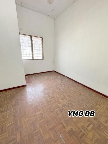 2-storey Terraced House for Sale in Taman Bunga Melor (Klang) - Stephanie Lim - Interior - PropertyGuru.com.my