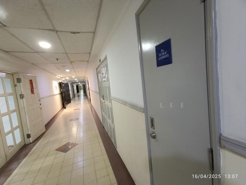 Shop / Office for Rent in Kelana Jaya (Petaling Jaya) - Yeoh Liew Lee - Corridor - PropertyGuru.com.my