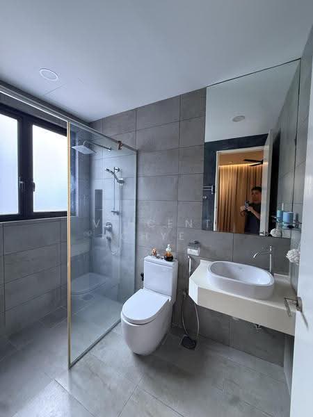 Kondominium untuk Disewa di Park Villa - Vincent Chye - Bathroom - PropertyGuru.com.my