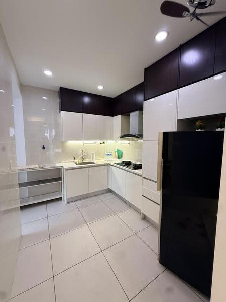 Kondominium untuk Disewa di Park Villa - Vincent Chye - Kitchen - PropertyGuru.com.my
