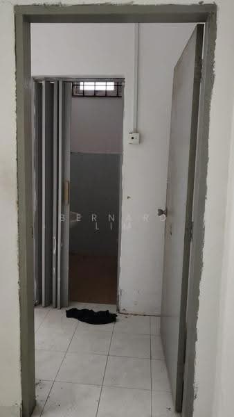 Kondominium untuk Dijual di Summer Park Townhouse @ Seri Alam - Bernard Lim - PropertyGuru.com.my