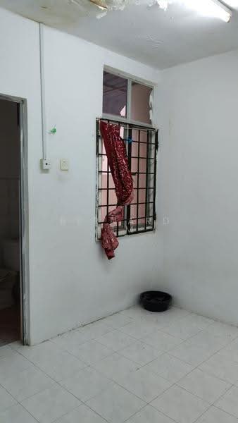 Kondominium untuk Dijual di Summer Park Townhouse @ Seri Alam - Bernard Lim - PropertyGuru.com.my