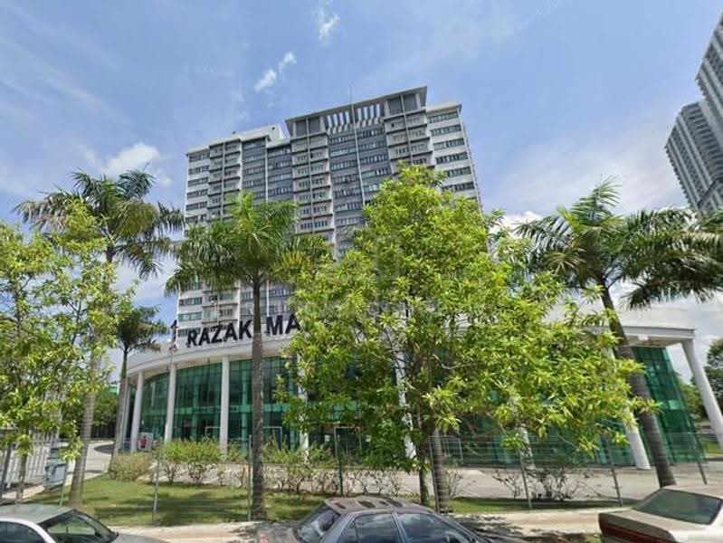 Pangsapuri untuk Dijual di 1 Razak Mansion - Eric Chew - Exterior - PropertyGuru.com.my