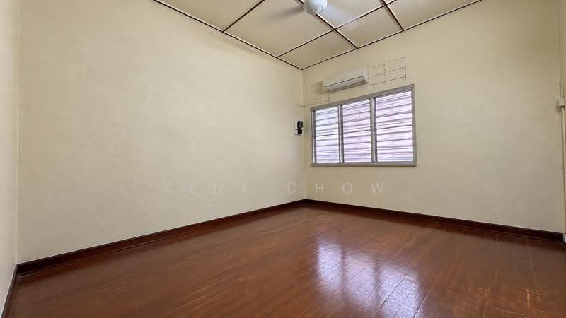 1-storey Terraced House for Sale in Taman Ipoh Selatan (Ipoh) - Kent Chow - Interior - PropertyGuru.com.my