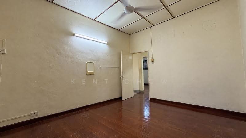 1-storey Terraced House for Sale in Taman Ipoh Selatan (Ipoh) - Kent Chow - Interior - PropertyGuru.com.my