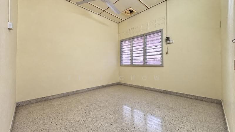 1-storey Terraced House for Sale in Taman Ipoh Selatan (Ipoh) - Kent Chow - Interior - PropertyGuru.com.my