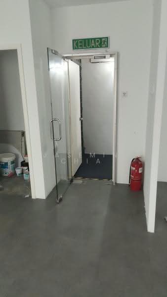 Shop / Office for Rent in Kepong (Kuala Lumpur) - Jasemin Chia - Entrance - PropertyGuru.com.my
