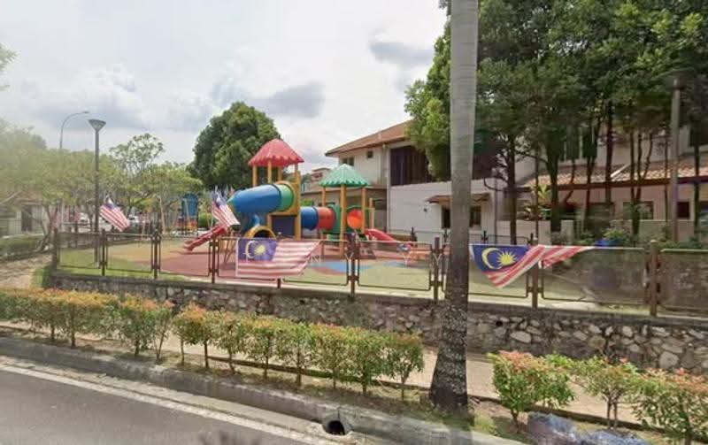Semi-Detached House for Sale in Seksyen 11 (Kota Damansara) - Tony YY - Exterior - PropertyGuru.com.my