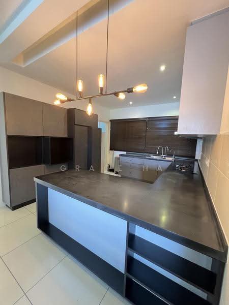 Condominium for Sale at Oasis 1 - Grace Ha - Kitchen - PropertyGuru.com.my